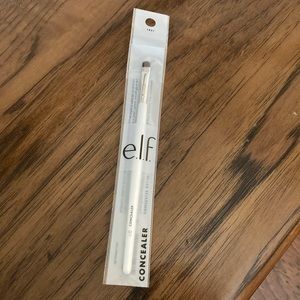 e.l.f. Concealer brush